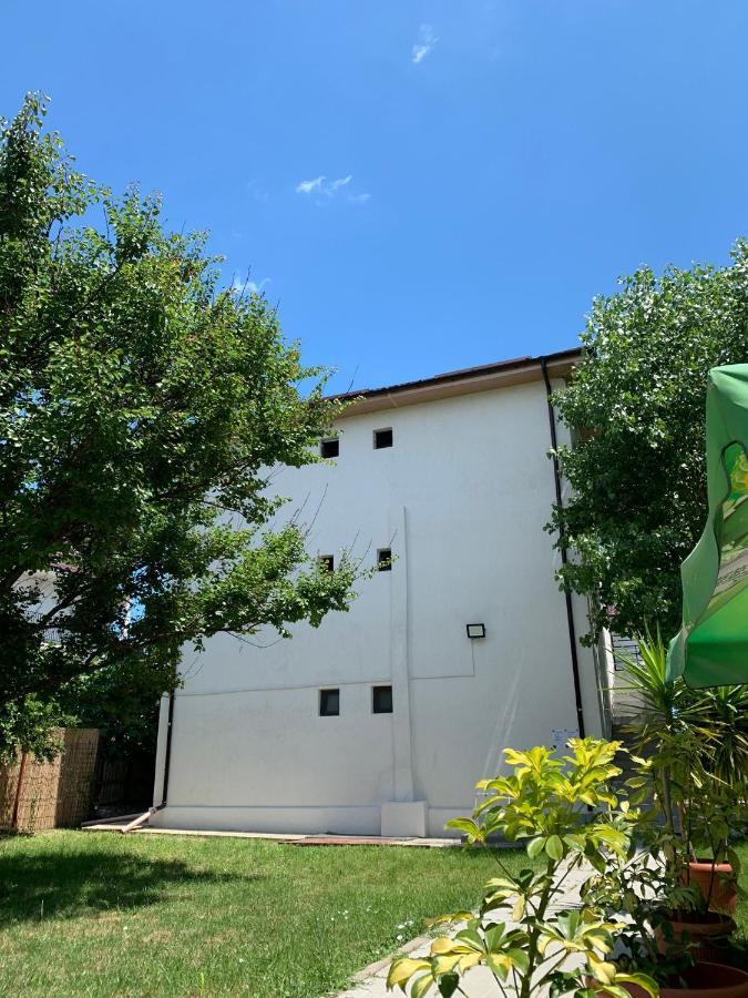 Casa Steluta De Mare Două Mai Exterior foto